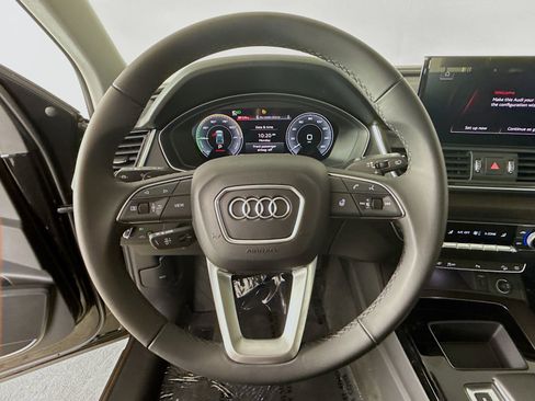 New 2024 Audi Q5 e Premium image 11