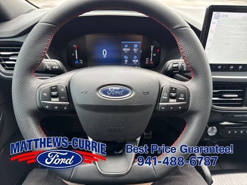 Certified 2023 Ford Escape ST-Line w/ Tech Pack #1 FWD image 17