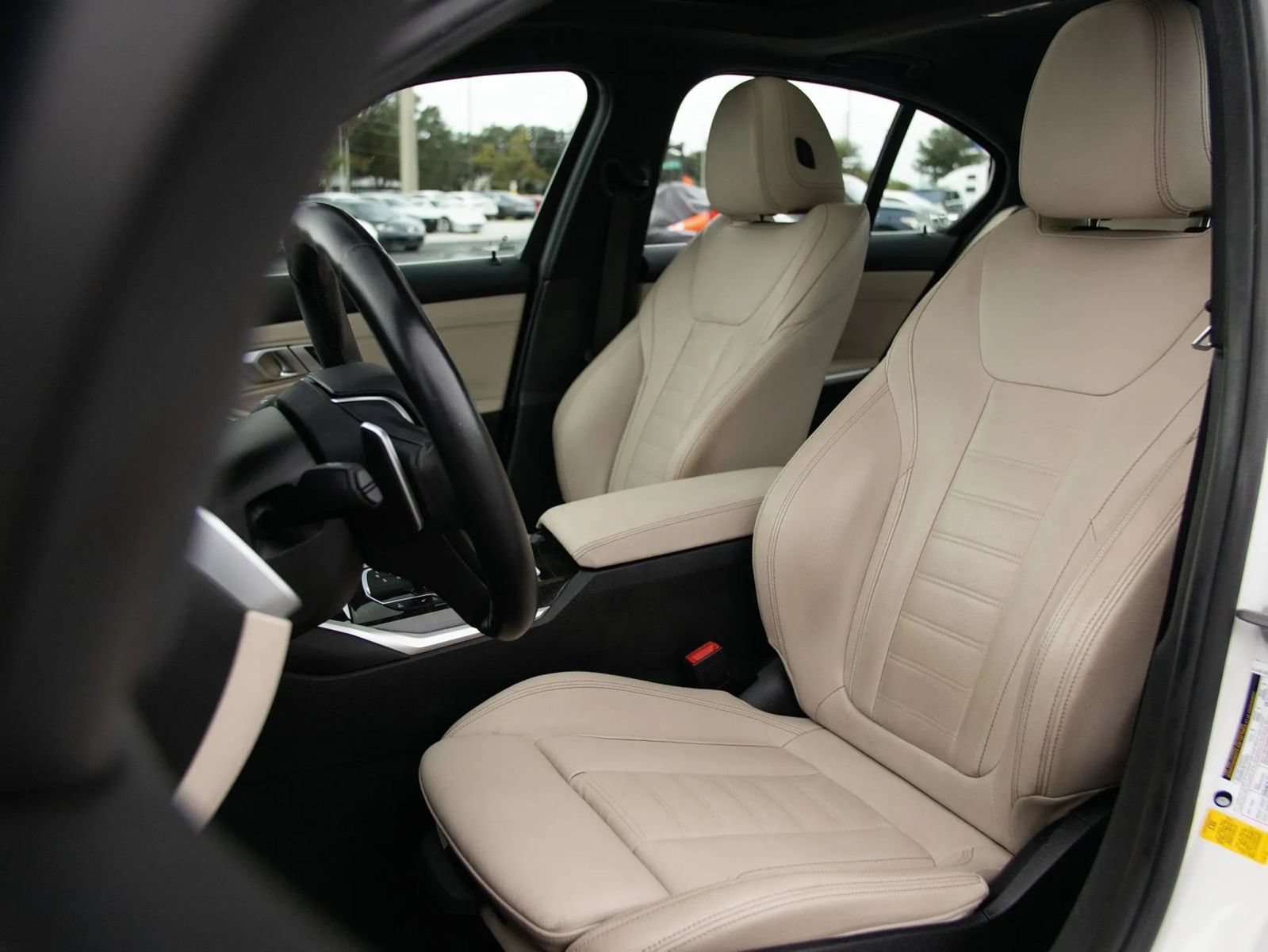 Used 2021 BMW 330i Sedan w/ Convenience Package RWD image 15