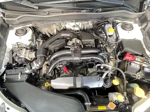 Used 2017 Subaru Forester 2.5i Premium image 24