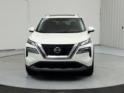 Used 2021 Nissan Rogue SV w/ Premium Package
