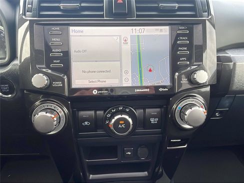 Used 2020 Toyota 4Runner TRD Off-Road Premium image 27