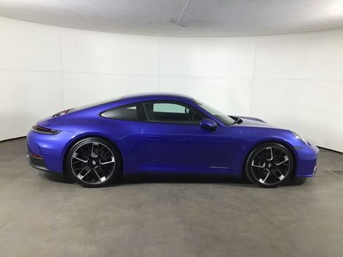 Used 2026 Porsche 911 Carrera T RWD image 10