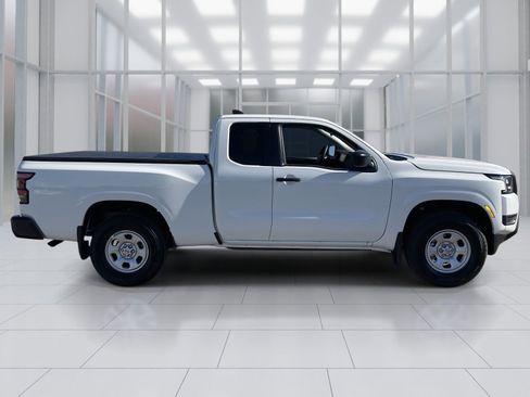 New 2026 Nissan Frontier S w/ Tow Package AWD/4WD image 7