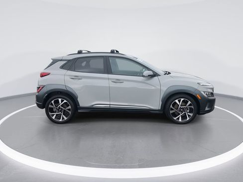 Used 2023 Hyundai Kona Limited AWD/4WD image 9