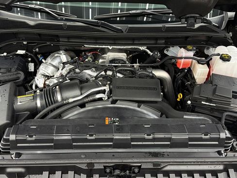 Used 2025 GMC Sierra 3500 Denali w/ Denali Reserve Package image 15