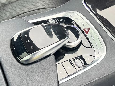Used 2020 Mercedes-Benz S 450 Sedan image 34