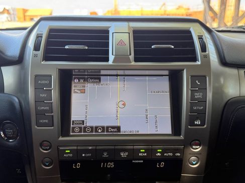 Used 2015 Lexus GX 460 w/ Comfort Package AWD/4WD image 14