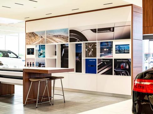 New 2026 Land Rover Defender 110 S image 28