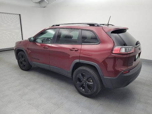 Used 2021 Jeep Cherokee Latitude Plus AWD/4WD image 3