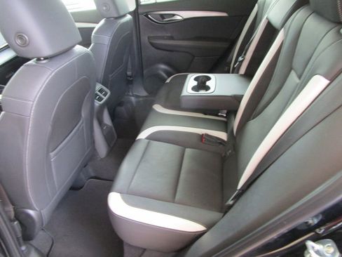 Used 2024 Buick Envision Sport Touring image 16