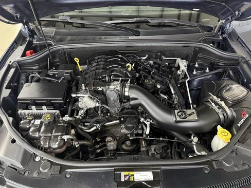 Used 2020 Jeep Grand Cherokee Limited w/ Luxury Group II image 7