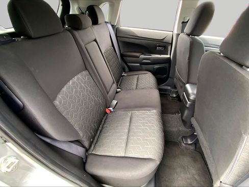 Used 2024 Mitsubishi Outlander Sport ES AWD/4WD image 19