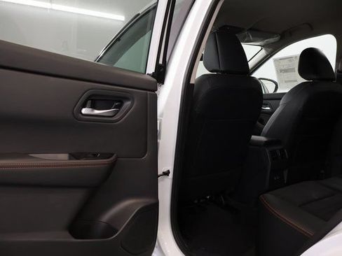 New 2026 Nissan Rogue SV AWD/4WD image 25