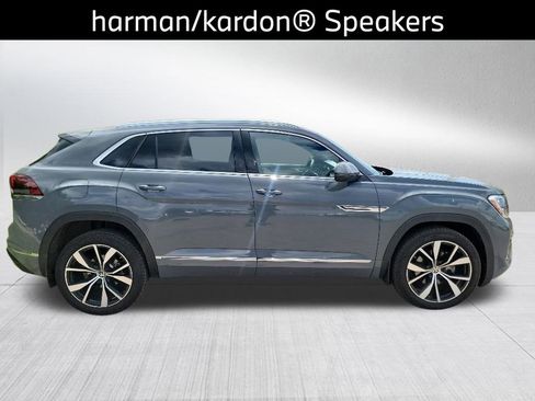 Used 2026 Volkswagen Atlas Cross Sport SEL Premium R-Line AWD/4WD image 6