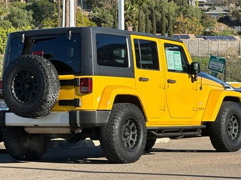 Used 2015 Jeep Wrangler Unlimited Sahara image 5