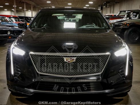 Used 2019 Cadillac CT6 V w/ Driver Assist Package image 21