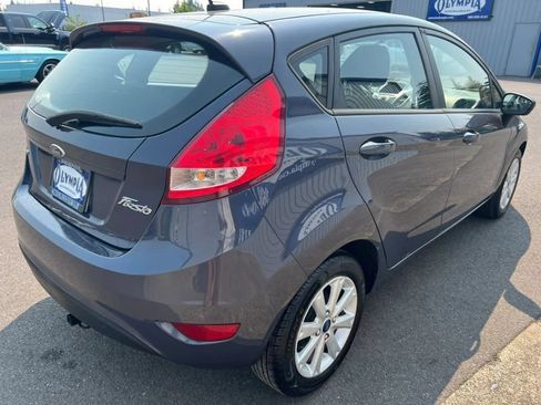 Used 2013 Ford Fiesta SE FWD image 12