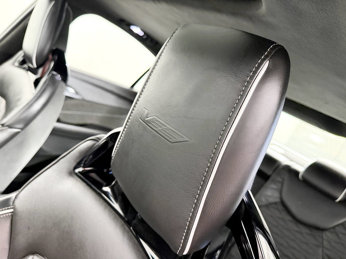 Used 2025 Cadillac CT4 V Blackwing w/ Driver Assist Package RWD image 31