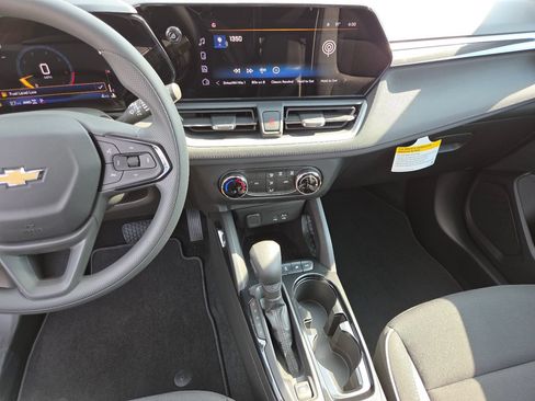 New 2026 Chevrolet TrailBlazer LS AWD/4WD image 29