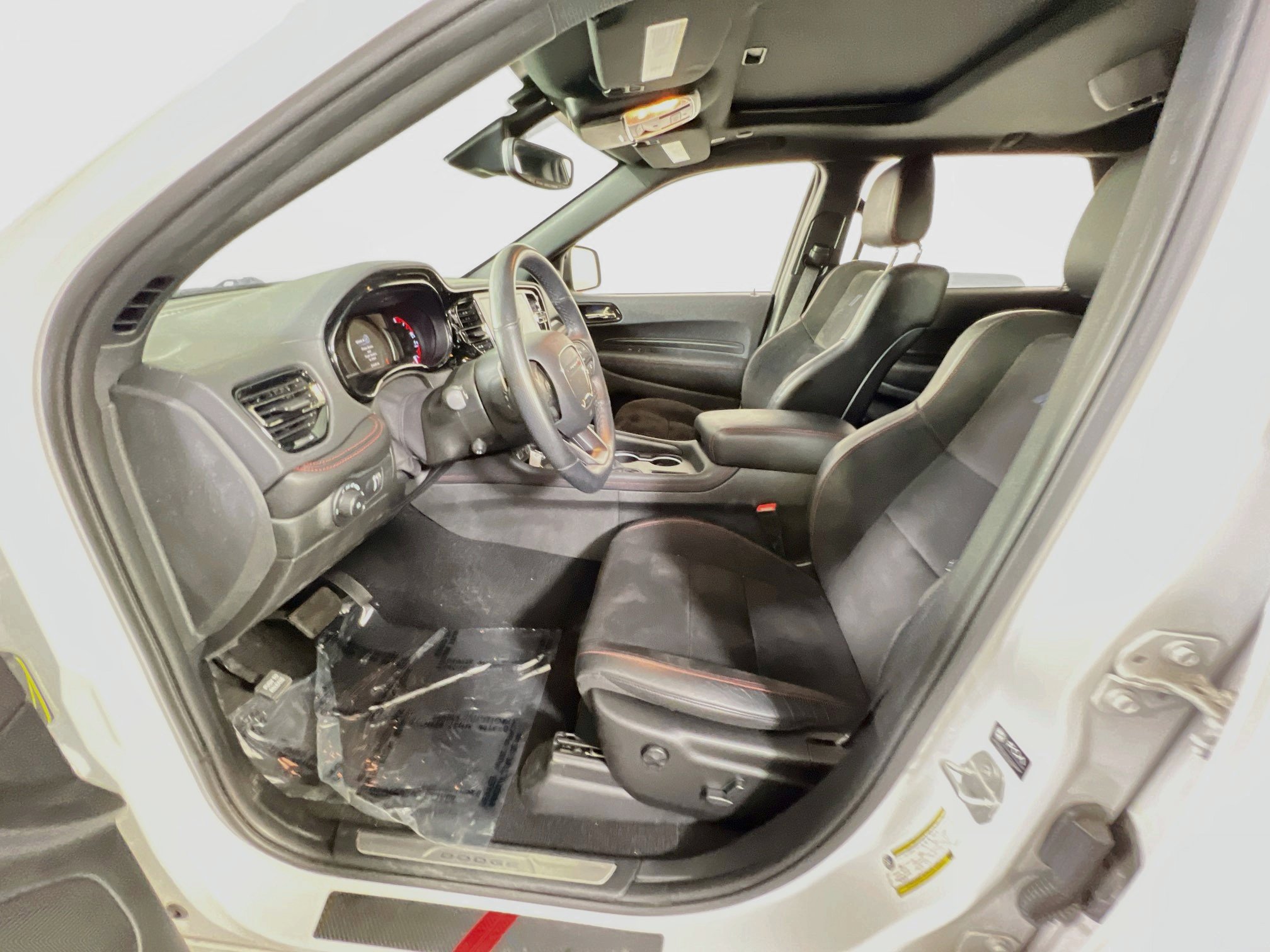 Used 2023 Dodge Durango R/T w/ Tow 'N Go Package AWD/4WD image 21