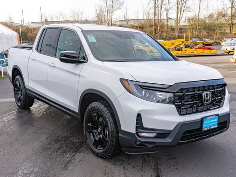 New 2026 Honda Ridgeline Black Edition image 4
