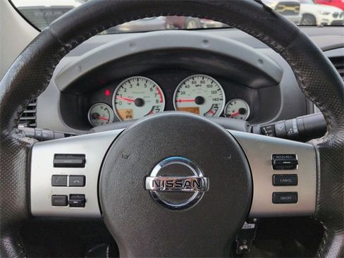 Used 2017 Nissan Frontier PRO-4X w/ Pro-4x Luxury Package image 29