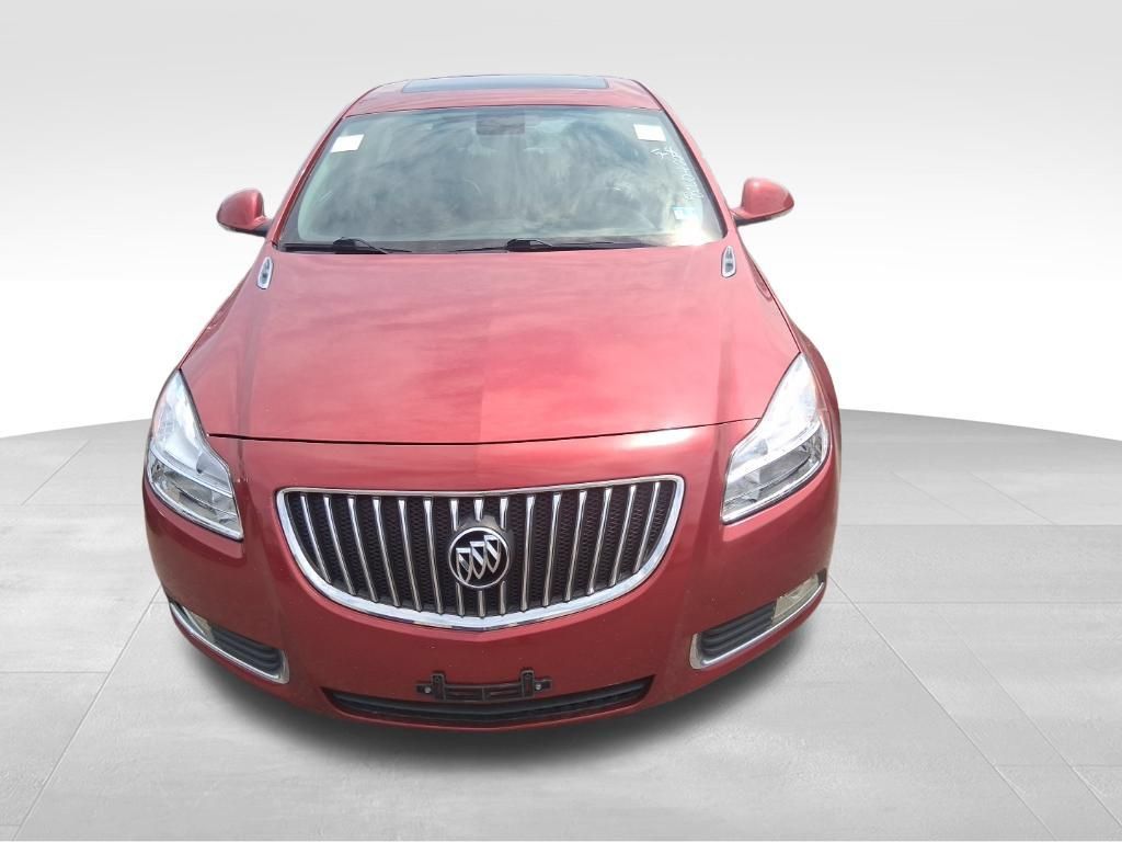 Used 2013 Buick Regal Premium FWD image 2