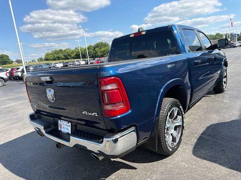 Used 2019 RAM 1500 Laramie AWD/4WD image 5
