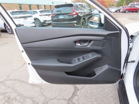 Certified 2023 Honda Accord LX image 14