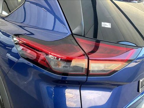 Certified 2023 Nissan Rogue S FWD image 28