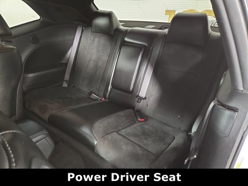 Used 2023 Dodge Challenger R/T w/ Plus Package image 12