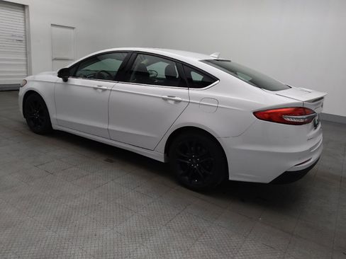 Used 2020 Ford Fusion SE w/ Equipment Group 151A FWD image 3