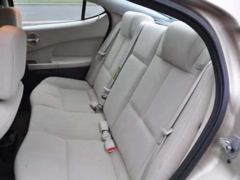 Used 2005 Pontiac Grand Prix GTP w/ Premium Audio Package FWD image 21