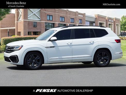 Used 2021 Volkswagen Atlas SE w/ Panoramic Sunroof Package FWD image 1