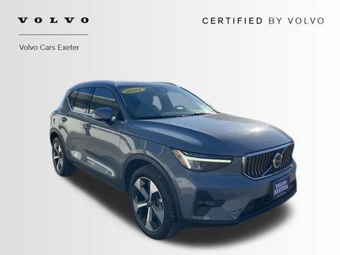 Certified 2023 Volvo XC40 B5 Plus w/ Driver Assist Package image 1