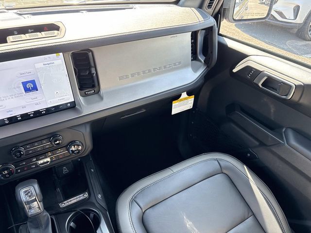 New 2026 Ford Bronco Outer Banks AWD/4WD image 15