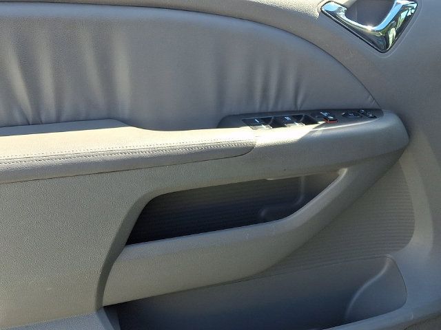 Used 2010 Honda Odyssey EX-L image 13