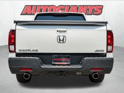 Used 2023 Honda Ridgeline RTL-E image 9