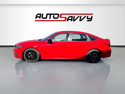 Used 2024 Honda Civic Sport image 4