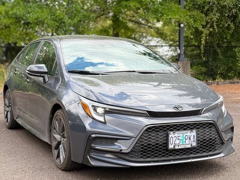Used 2023 Toyota Corolla XSE w/ Carpet Mat Package (TMS) FWD image 7