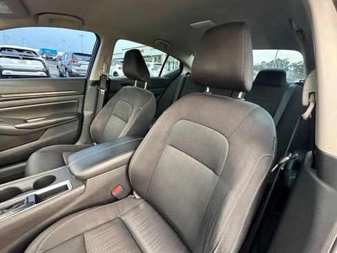 Used 2022 Nissan Altima 2.5 S FWD image 25