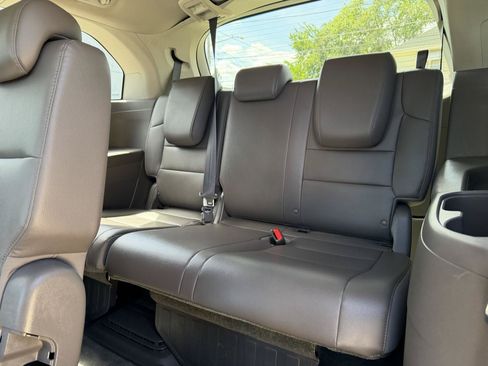 Used 2016 Honda Odyssey EX-L image 9