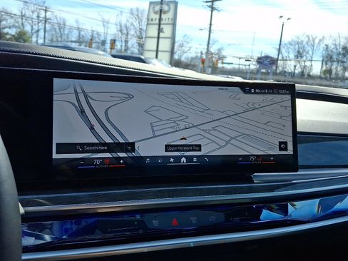 Used 2024 BMW 740i xDrive xDrive image 16