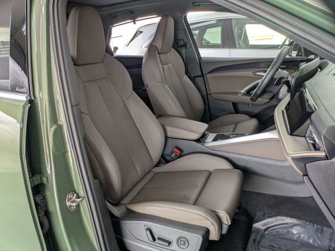 Used 2025 Audi Q5 Premium Plus w/ Premium Plus image 27