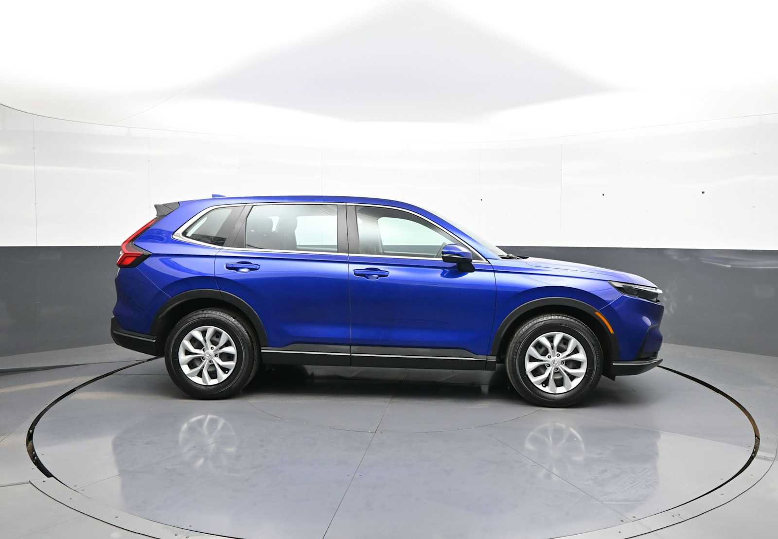 Certified 2024 Honda CR-V LX image 4