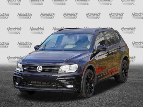 Used 2021 Volkswagen Tiguan SE R-Line image 5