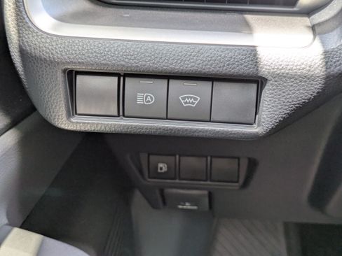 Used 2026 Toyota Prius LE FWD image 34