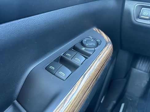 Used 2019 GMC Acadia Denali w/ Technology Package image 32