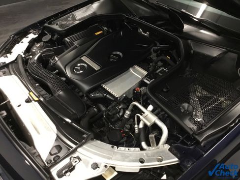 Used 2018 Mercedes-Benz C 300 4MATIC Sedan image 42